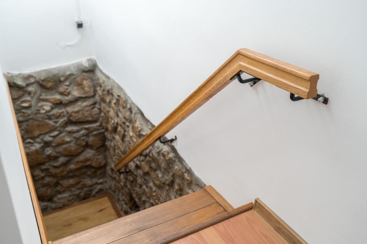 Stone Lady Holiday Home With Pool&Hot Tub,Sauna,Bbq,Garden Rasopasno Exterior photo
